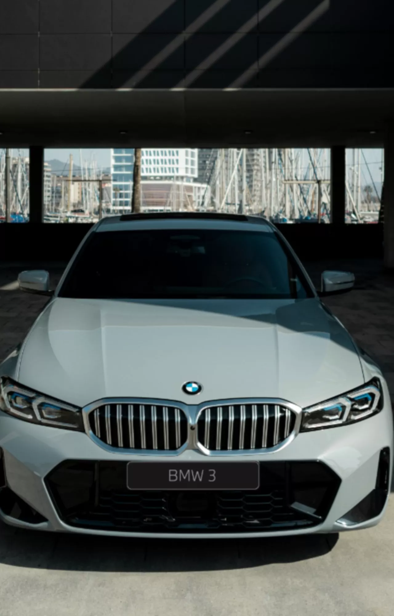 BMW 320i xDrive pasiūlymo kaina 41 950 Eur. </span>