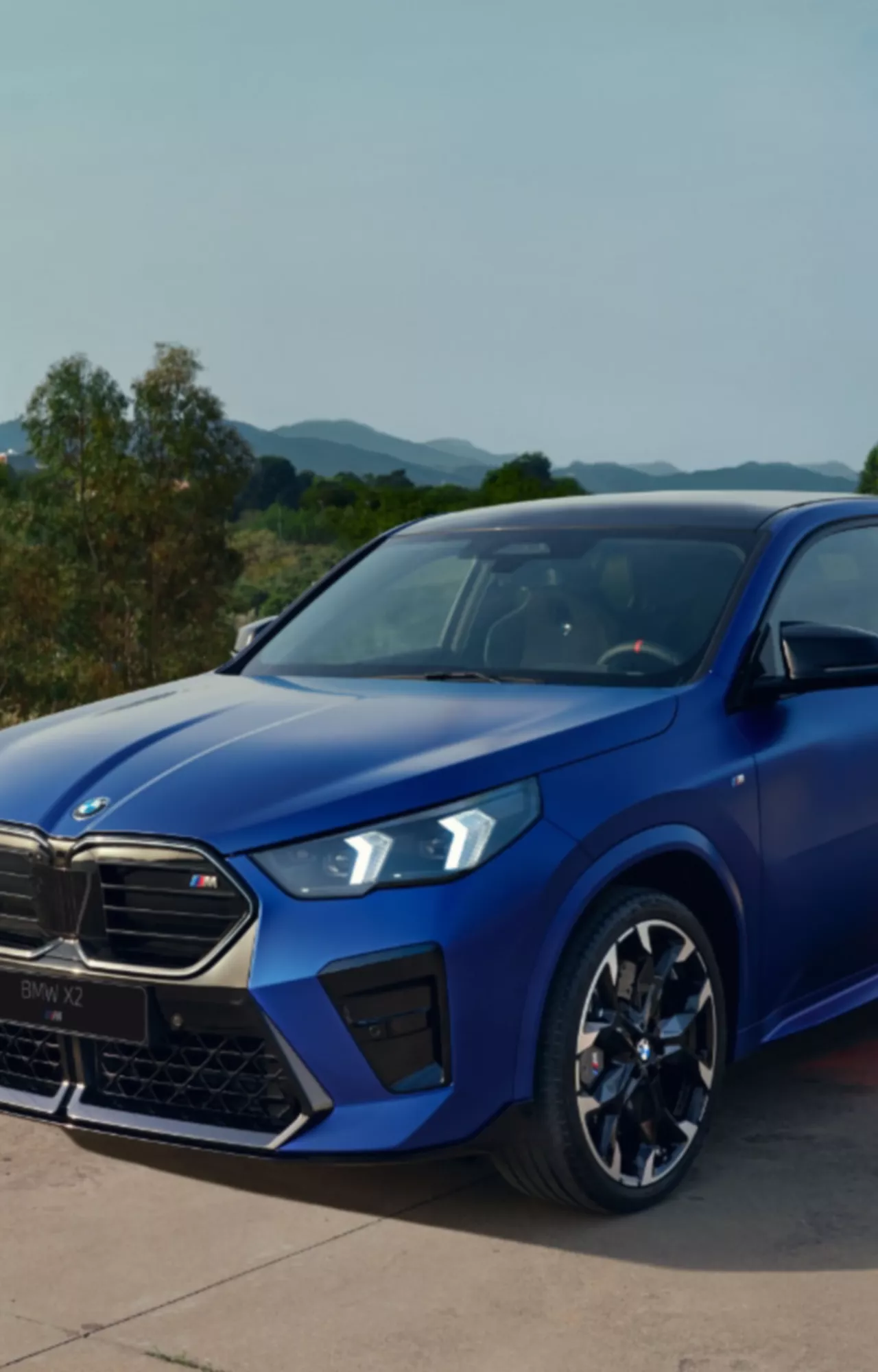 BMW X2 M35i Pasiūlymo kaina 48 990 Eur.